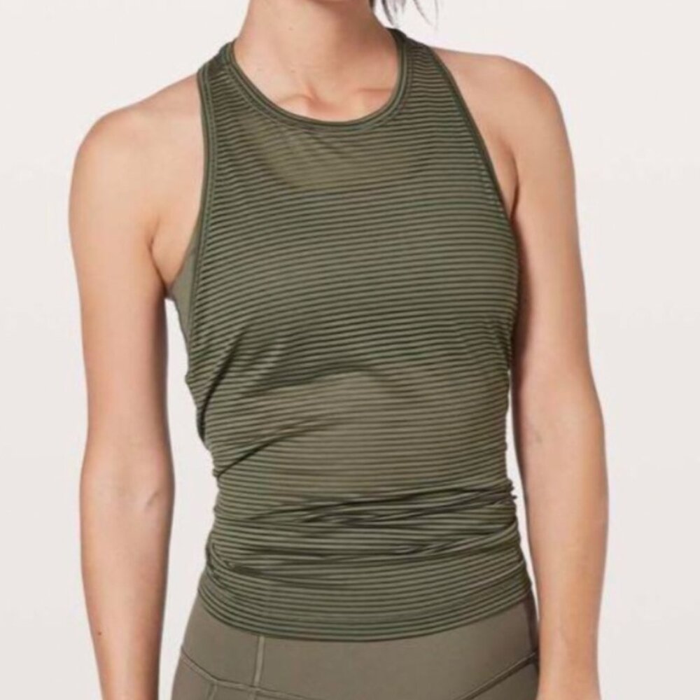 Lululemon Miles Ahead Tie back Tank Top in Sage Green Size M